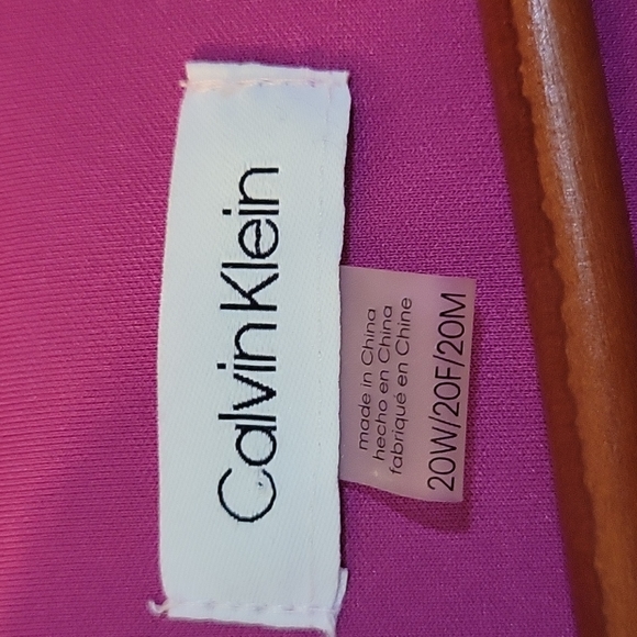 Calvin Klein dress - Picture 3 of 7